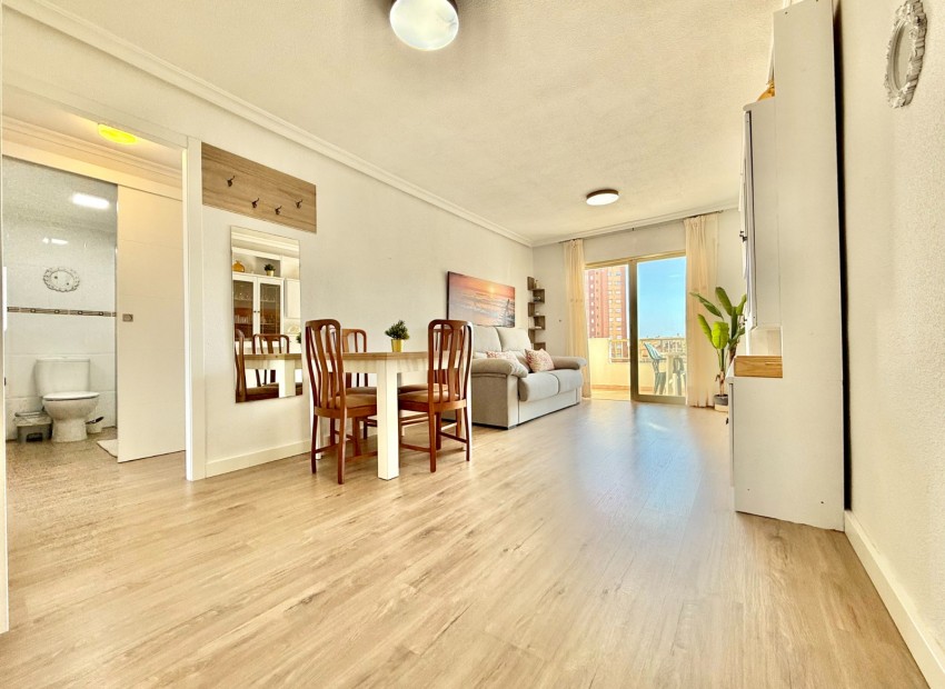 Venta - Apartamento -
La Manga 