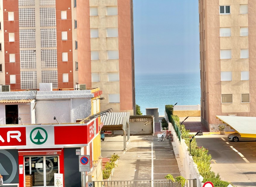 Venta - Apartamento -
La Manga 