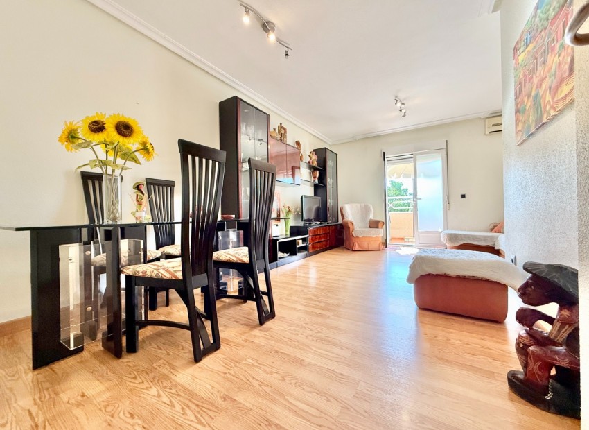 Venta - Apartamento -
Pilar de la Horadada - Pilar de la Horadada 