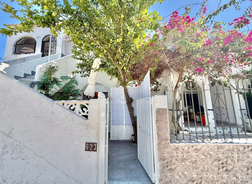Venta - Bungalow -
Los Alcázares - Los Narejos