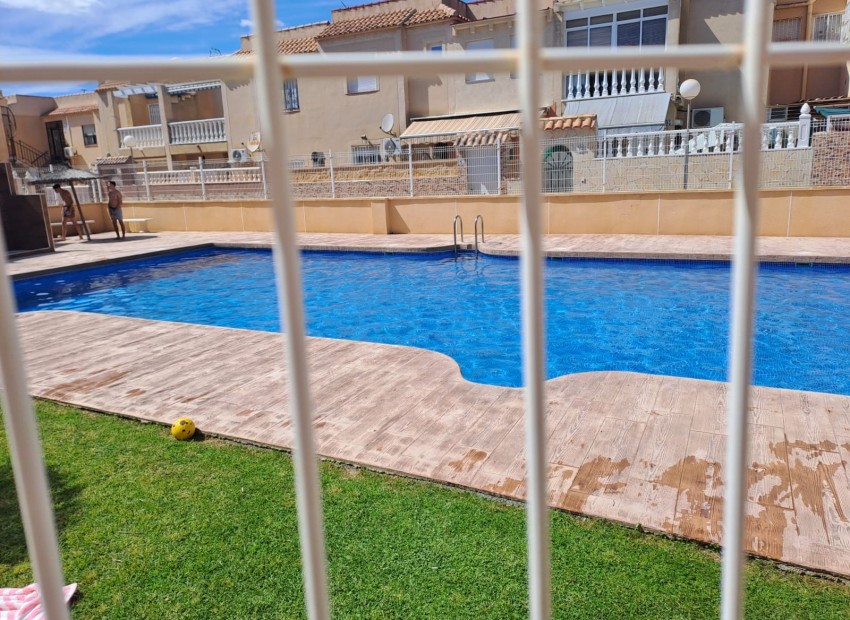 Venta - Bungalow -
Torrevieja - Torrevieja 