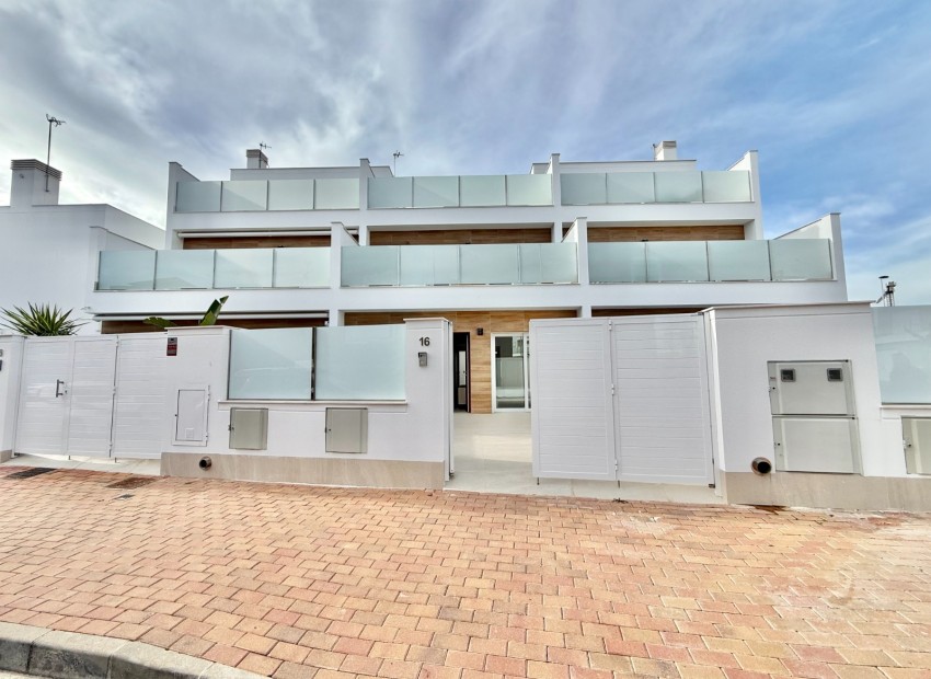 Venta - Chalet -
San Pedro del Pinatar - San Pedro del Pinatar Centro