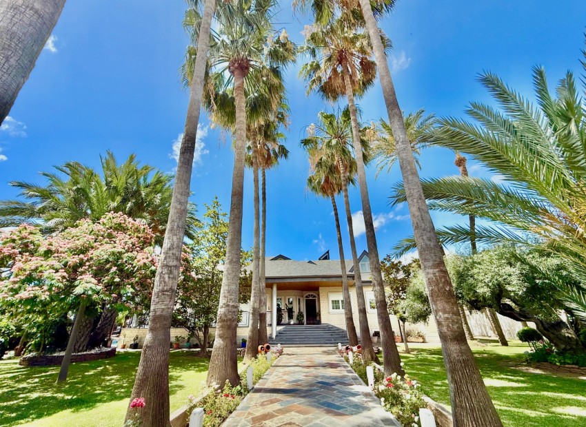 Venta - Chalet -
San Pedro del Pinatar - San Pedro del Pinatar Centro