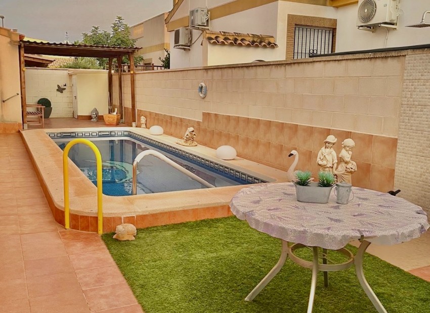 Venta - Chalet -
Sucina - La Peraleja Golf