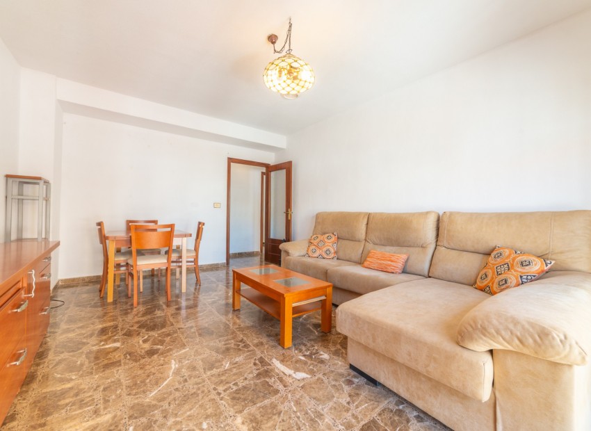 Venta - Piso -
Los Alcázares
