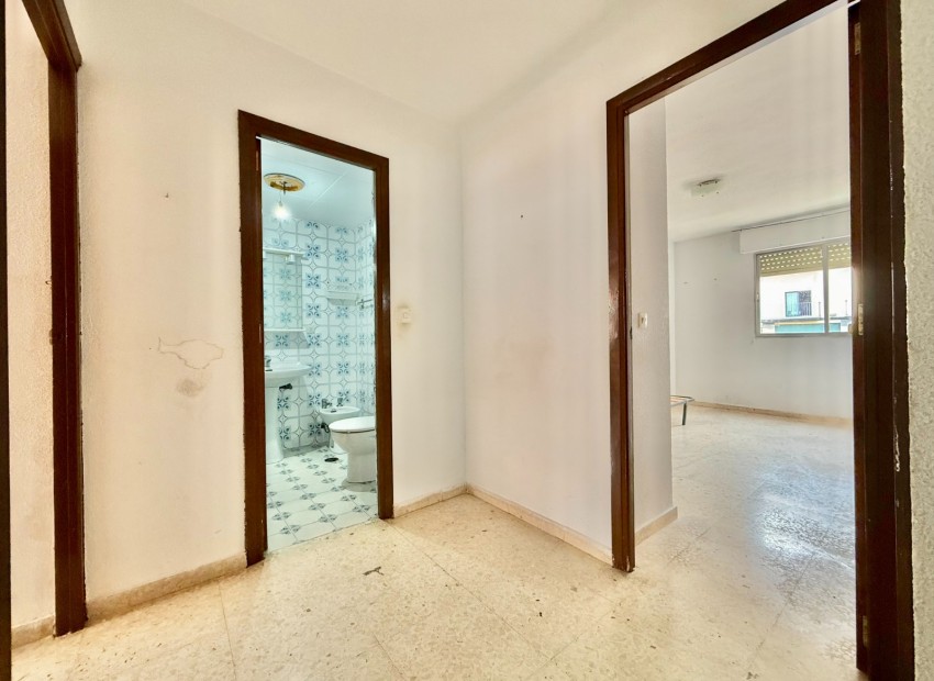 Venta - Piso -
Los Alcázares