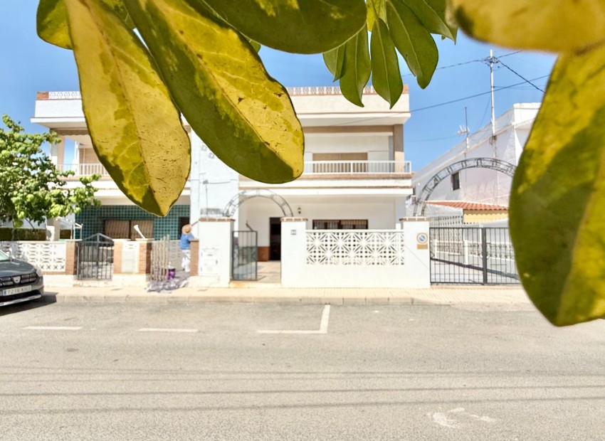 Venta - Planta baja -
Pilar de la Horadada - Torre de la Horadada