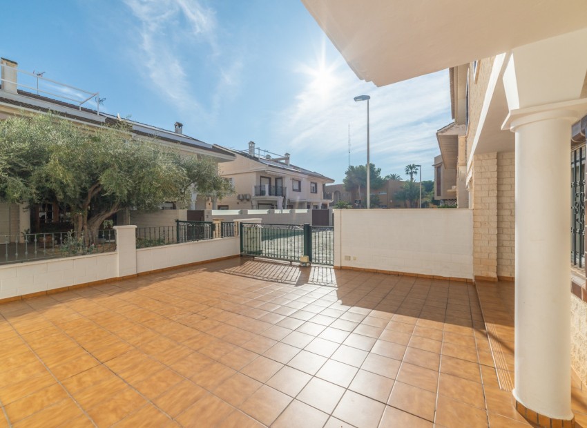Venta - Sobre pilares -
San Pedro del Pinatar - San Pedro del Pinatar Centro