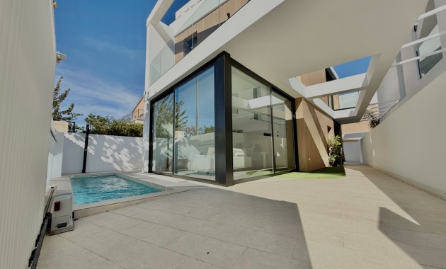 Villa - Venta - Pilar de la Horadada - Torre de la Horadada