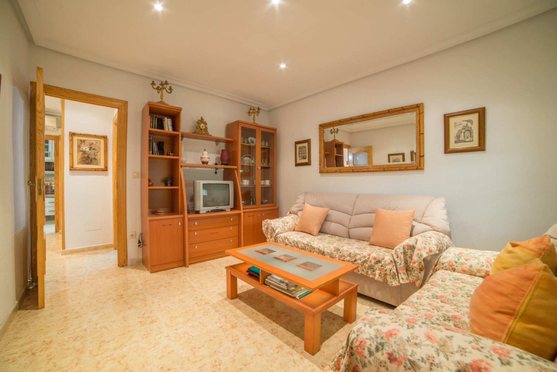 Casa en venta en planta baja en Santiago de la Ribera