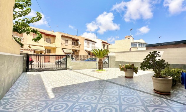 Venta - Sobre pilares -
San Pedro del Pinatar - San Pedro del Pinatar Centro