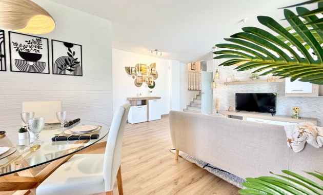 Venta - Chalet -
San Javier - Santiago de la Ribera