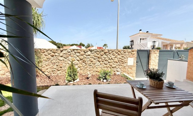 Venta - Chalet -
San Javier - Santiago de la Ribera