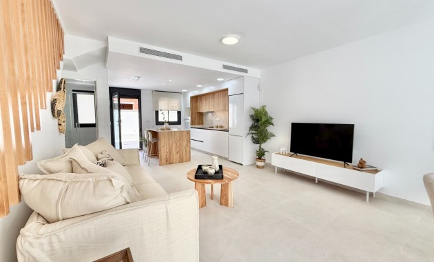 Venta - Chalet -
Cox - Vega Hills