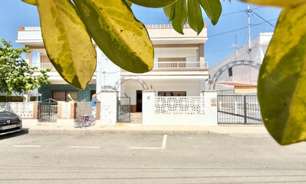 Venta - Planta baja -
Pilar de la Horadada - Torre de la Horadada