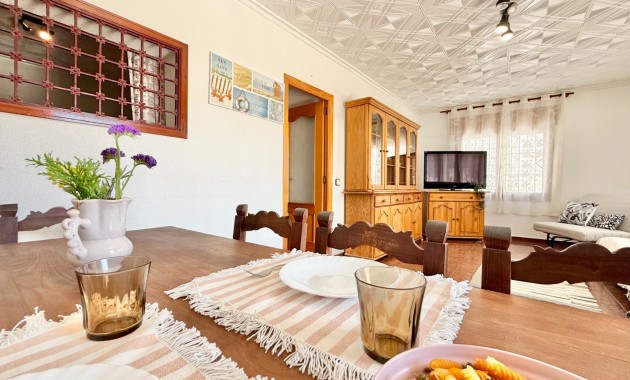 Venta - Planta baja -
Pilar de la Horadada - Torre de la Horadada
