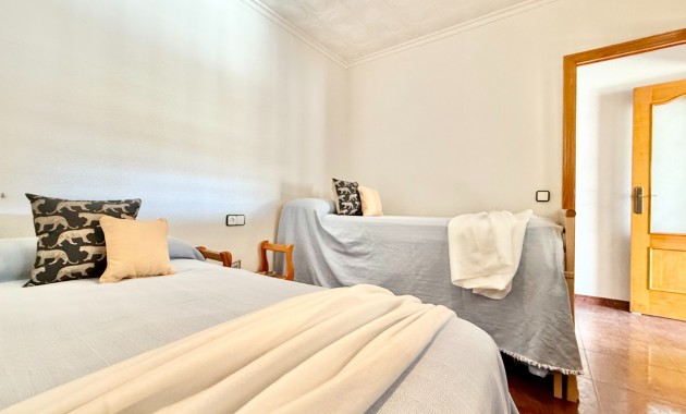 Venta - Planta baja -
Pilar de la Horadada - Torre de la Horadada