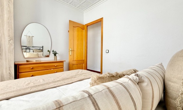 Venta - Planta baja -
Pilar de la Horadada - Torre de la Horadada
