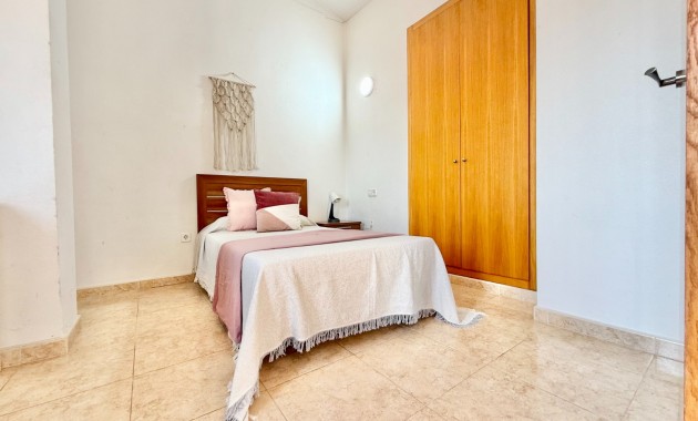 Venta - Piso -
Murcia - Guadalupe