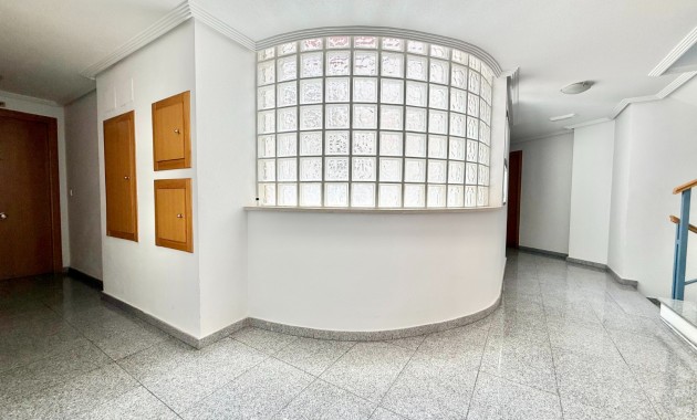 Venta - Piso -
Murcia - Guadalupe