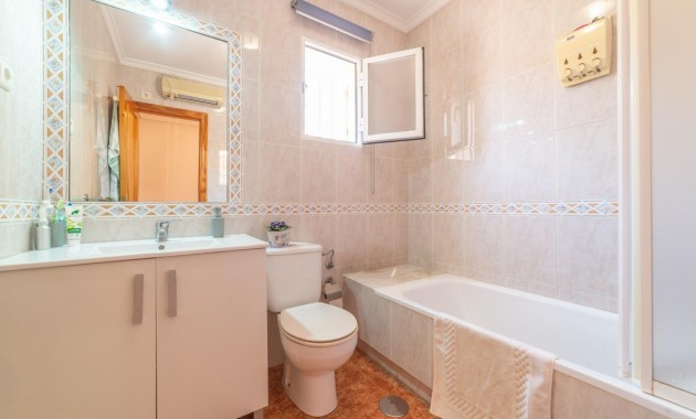 Venta - Chalet -
San Javier - Santiago de la Ribera