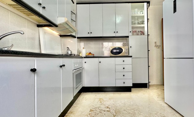 Venta - Apartamento -
Orihuela Costa - La Zenia