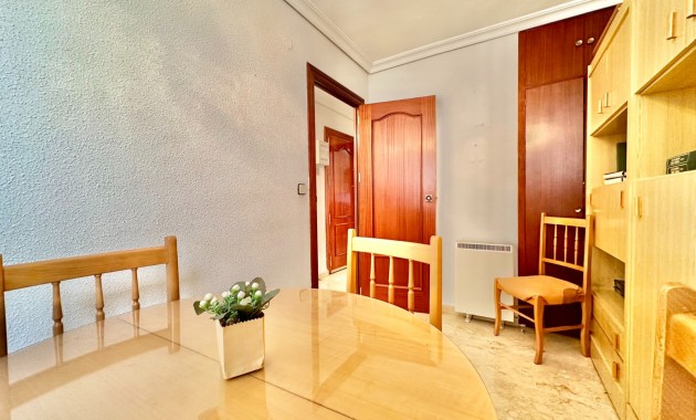 Venta - Apartamento -
Orihuela Costa - La Zenia