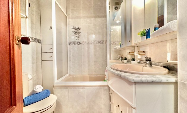 Venta - Apartamento -
Orihuela Costa - La Zenia