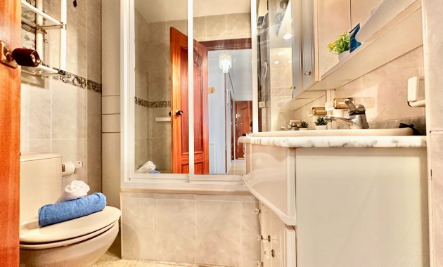 Venta - Apartamento -
Orihuela Costa - La Zenia