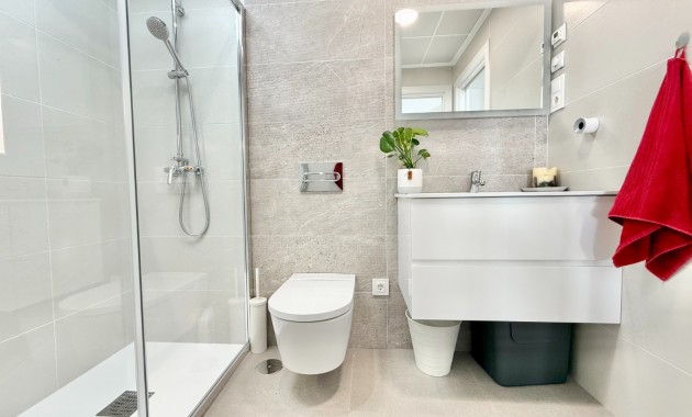 Venta - Planta baja -
AVILESES