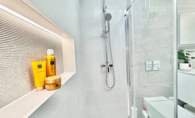 Venta - Planta baja -
AVILESES