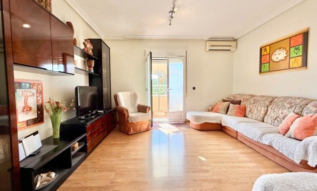 Venta - Apartamento -
Pilar de la Horadada - Pilar de la Horadada 