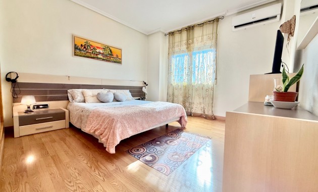 Venta - Apartamento -
Pilar de la Horadada - Pilar de la Horadada 