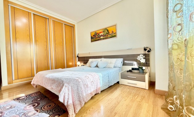 Venta - Apartamento -
Pilar de la Horadada - Pilar de la Horadada 