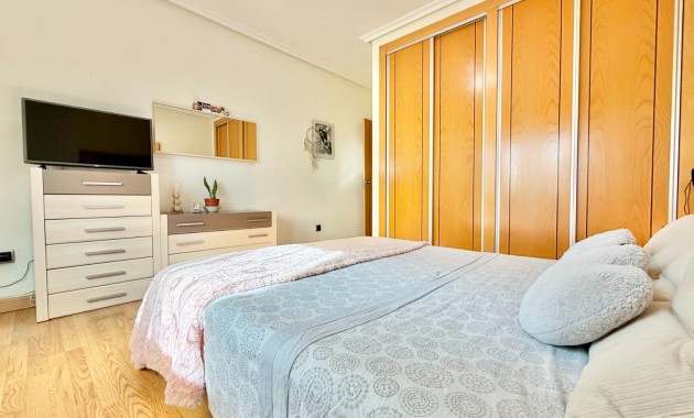 Venta - Apartamento -
Pilar de la Horadada - Pilar de la Horadada 
