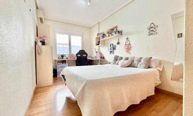 Venta - Apartamento -
Pilar de la Horadada - Pilar de la Horadada 