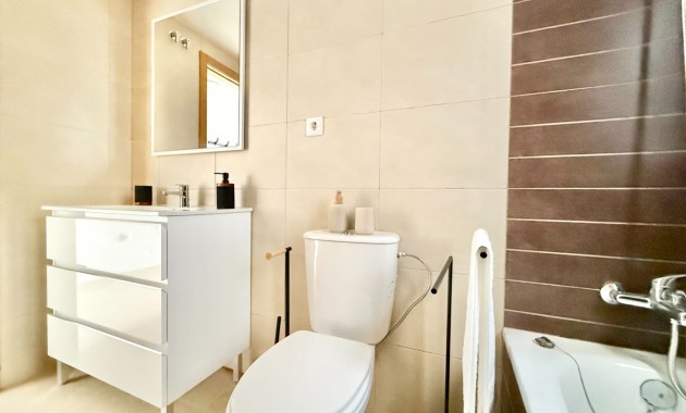 Venta - Apartamento -
AVILESES