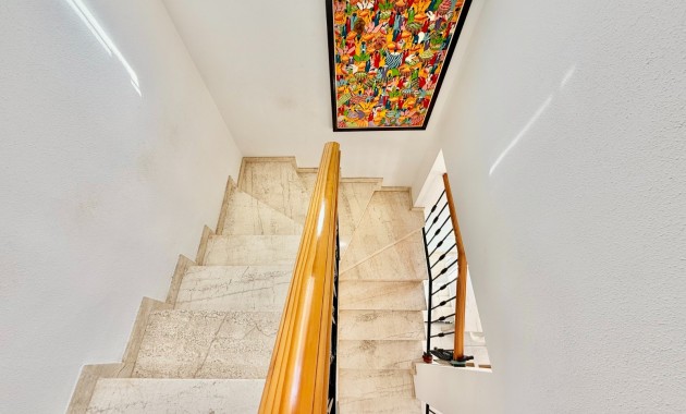 Venta - Chalet -
El Algar 