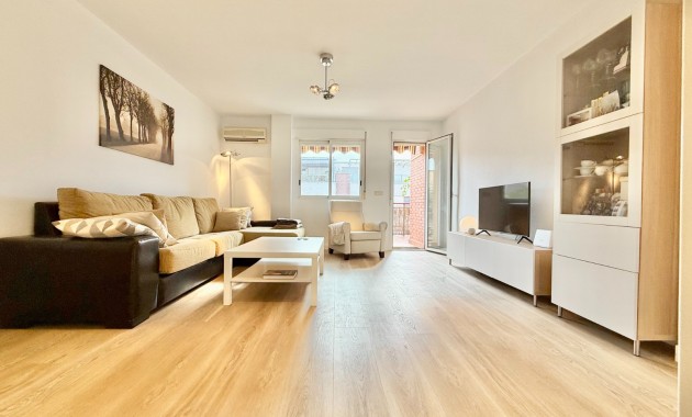 Venta - Piso -
Molina de Segura 