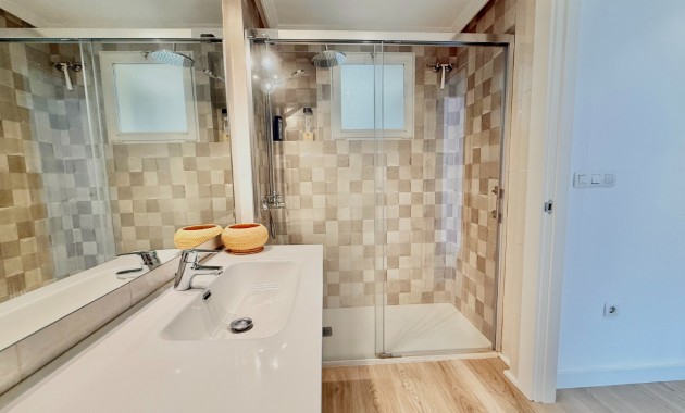 Venta - Piso -
Molina de Segura 