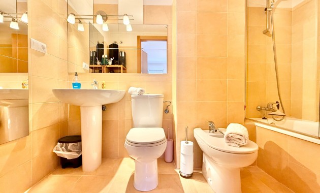 Venta - Apartamento -
La Manga 