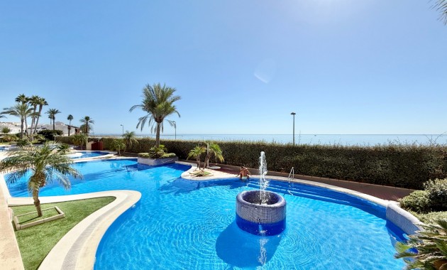 Venta - Apartamento -
La Manga 