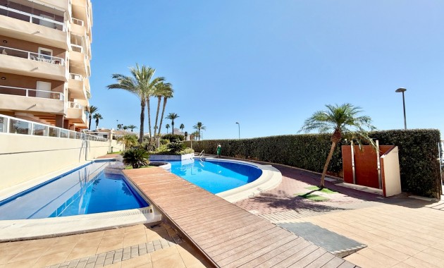 Venta - Apartamento -
La Manga 