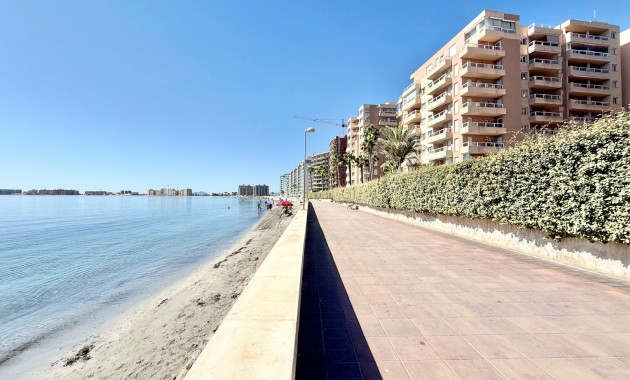 Venta - Apartamento -
La Manga 