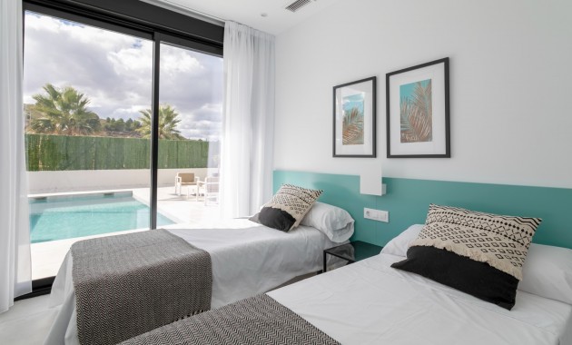 Venta - Villa -
Calasparra