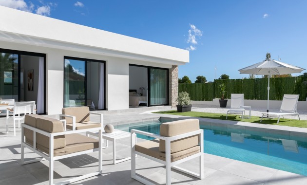 Venta - Villa -
Calasparra