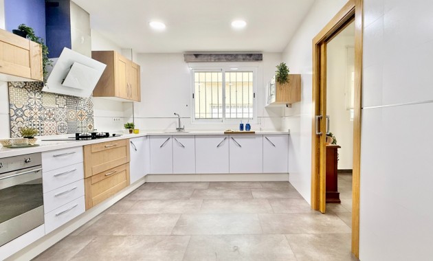 Venta - Chalet -
Los Martínez del Puerto 