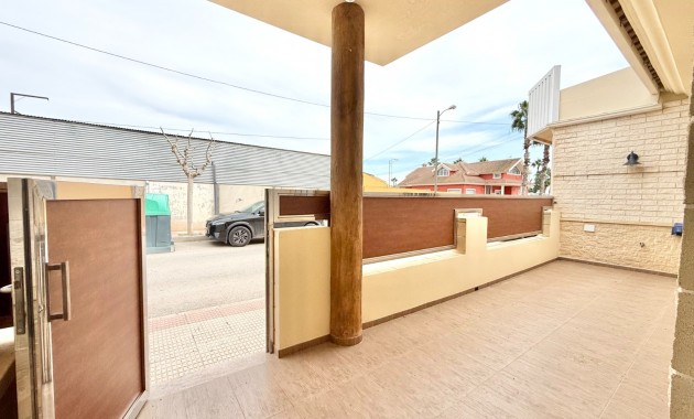 Venta - Chalet -
Los Martínez del Puerto 