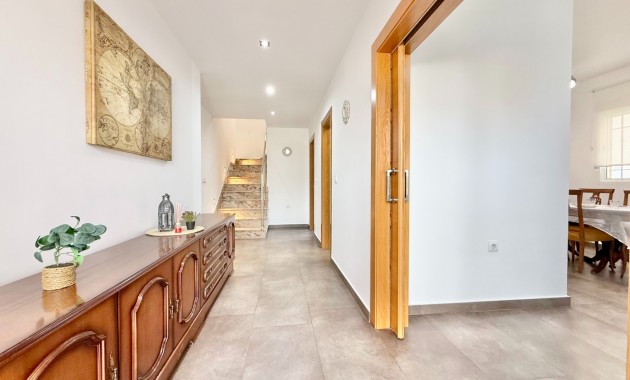 Venta - Chalet -
Los Martínez del Puerto 