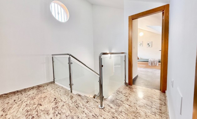 Venta - Chalet -
Los Martínez del Puerto 